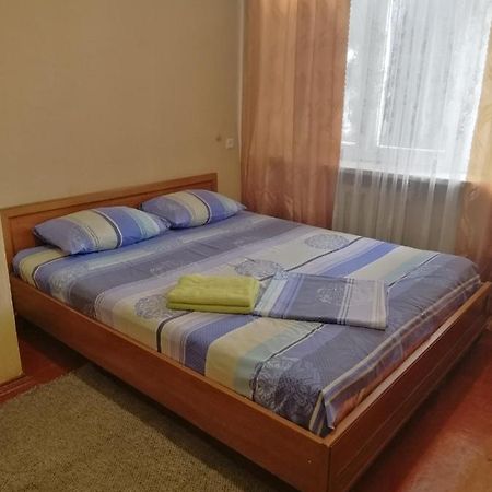 Квартира Возле Индустриального Моста, Нау Kiev Ngoại thất bức ảnh